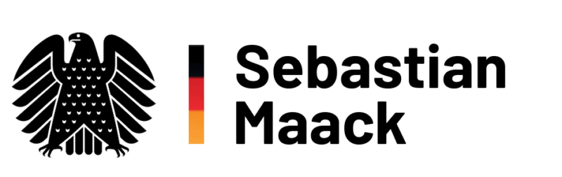 Sebastian Maack Logo